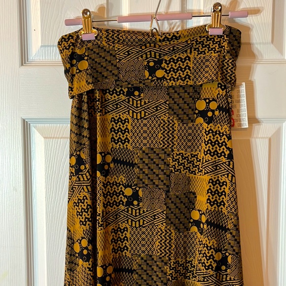 LuLaRoe Maxi stretch skirt NWT size small stretch - Picture 6 of 7